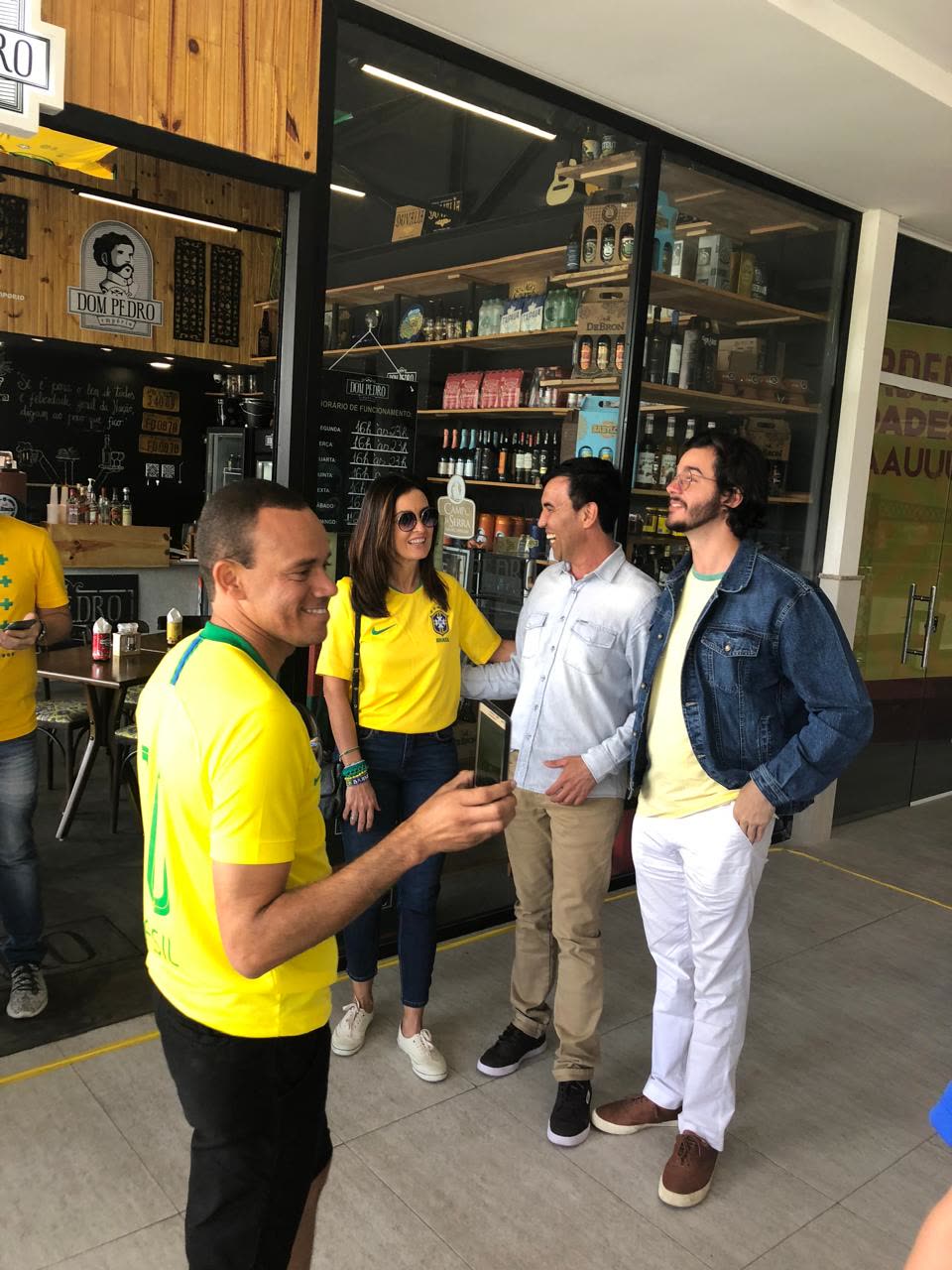 Fátima Bernardes e o jogo do Brasil